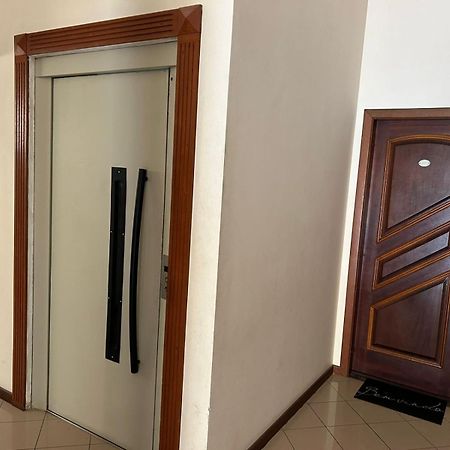 Bombas/ Bombinhas, A 50M Do Mar, Apartamento 2 Quartos, Com Churrasqueira Na Sacada, Ar E Wi-Fi Exteriér fotografie