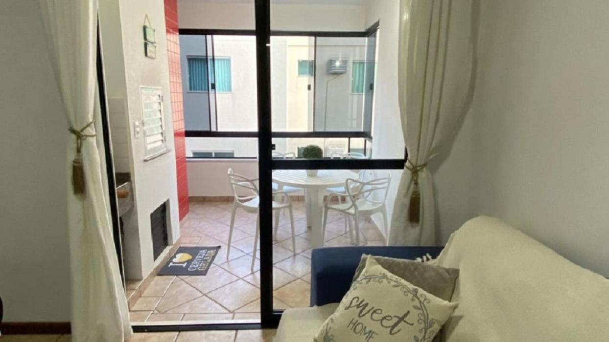 Bombas/ Bombinhas, A 50M Do Mar, Apartamento 2 Quartos, Com Churrasqueira Na Sacada, Ar E Wi-Fi Exteriér fotografie