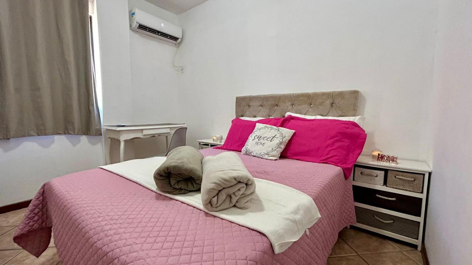 Bombas/ Bombinhas, A 50M Do Mar, Apartamento 2 Quartos, Com Churrasqueira Na Sacada, Ar E Wi-Fi Exteriér fotografie